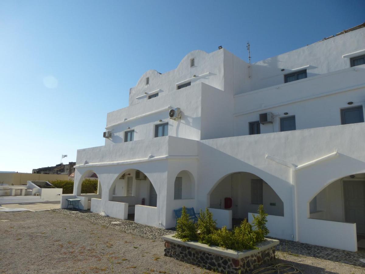 Thira'S Dolphin Aparthotel Akrotiri  Exterior photo