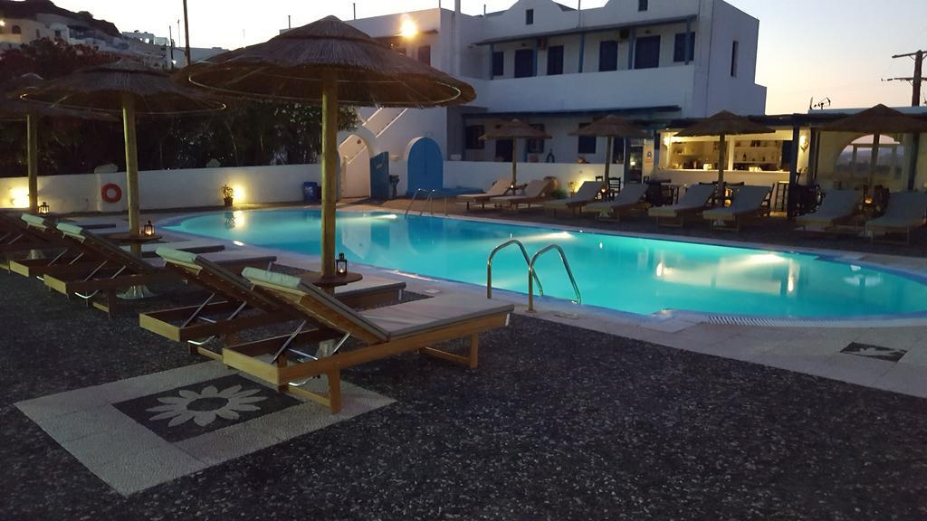 Thira'S Dolphin Aparthotel Akrotiri  Exterior photo